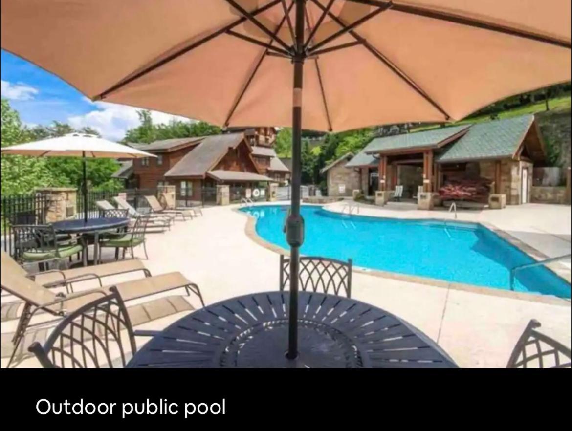 Condo With Pool Near Dollywood พิเจนฟอร์จ ภายนอก รูปภาพ